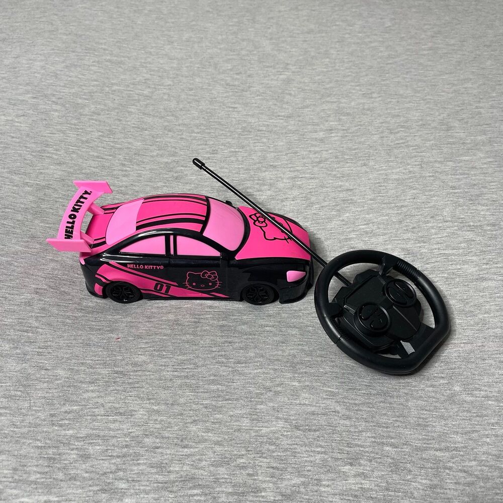 Hello Kitty Remote Control Racing Car - Picture 9 of 11